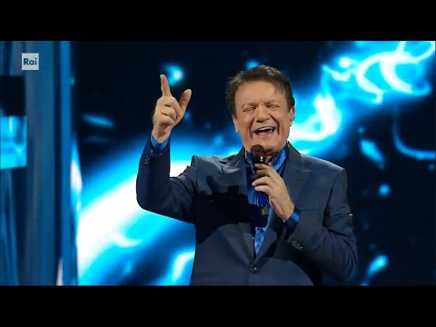 Massimo Ranieri canta un medley - I migliori anni - 04/05/2024