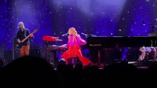 Tori Amos Zürich, Switzerland 04/30/2023 - Purple People