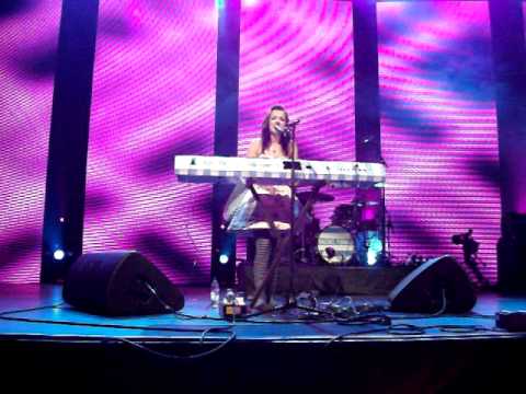 Rachel Furner - Unravel (iTunes Festival 2010)