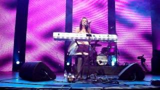 Rachel Furner - Unravel (iTunes Festival 2010)