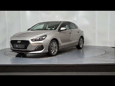 Hyundai i30 1.0 T-GDI Fastback - Image 2