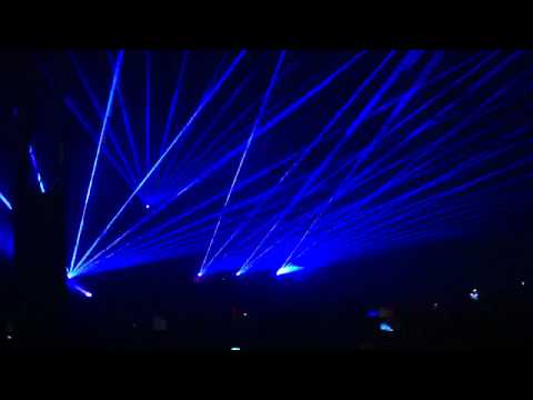 Swedish house mafia @ Creamfields 2011