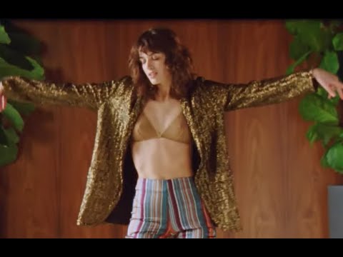 MOMONI Fall 2022 Milan - Fashion Channel