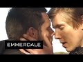 EMMERDALE - Aaron And Robert Kiss - YouTube