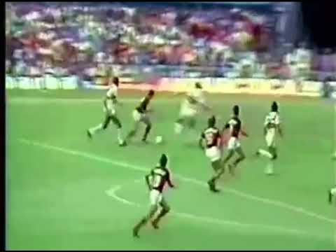 Zico Arthur (Flamengo) - 22/11/1987 - Flamengo 3x1 Santa Cruz - 3 gols