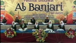 Download lagu AL BANJARI SEKAR LANGIT MI. MIFTAHUL ULUM BULANGAN DUKUN GRESIK JUARA 3 SEJATIM DILAMONGAN mp3