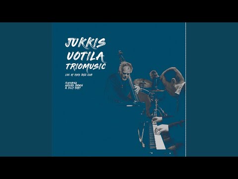 Triste (Live) (feat. Anders Jormin & Billy Hart)