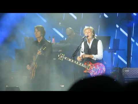 Let Me Roll It - Paul McCartney (Santiago 2024)