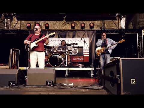 Buty - Vysetreni (United Islands, 2018)