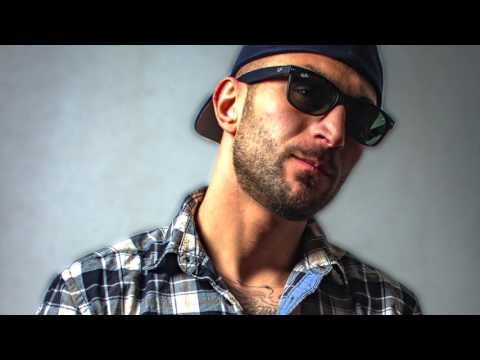 Veli MC -  Gee in Reeboks