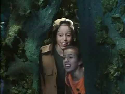 Dudley the Dragon - Dudley Meets the Alien | Full Episode