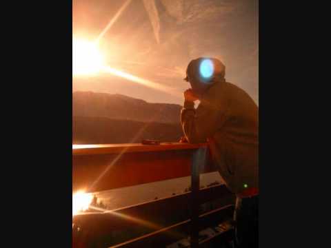 Dirdy Twist ft. Lisa Charleen - Desperado