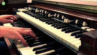 Cool HAMMOND ORGAN GROOVES by Raphael Wressnig