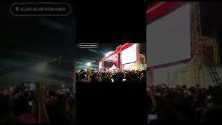 Download lagu Iwan fals _live alun alun kebumen mp3