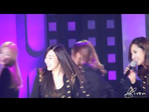 111017 kbs joy big concert snsd sunny - gee [fancam]
