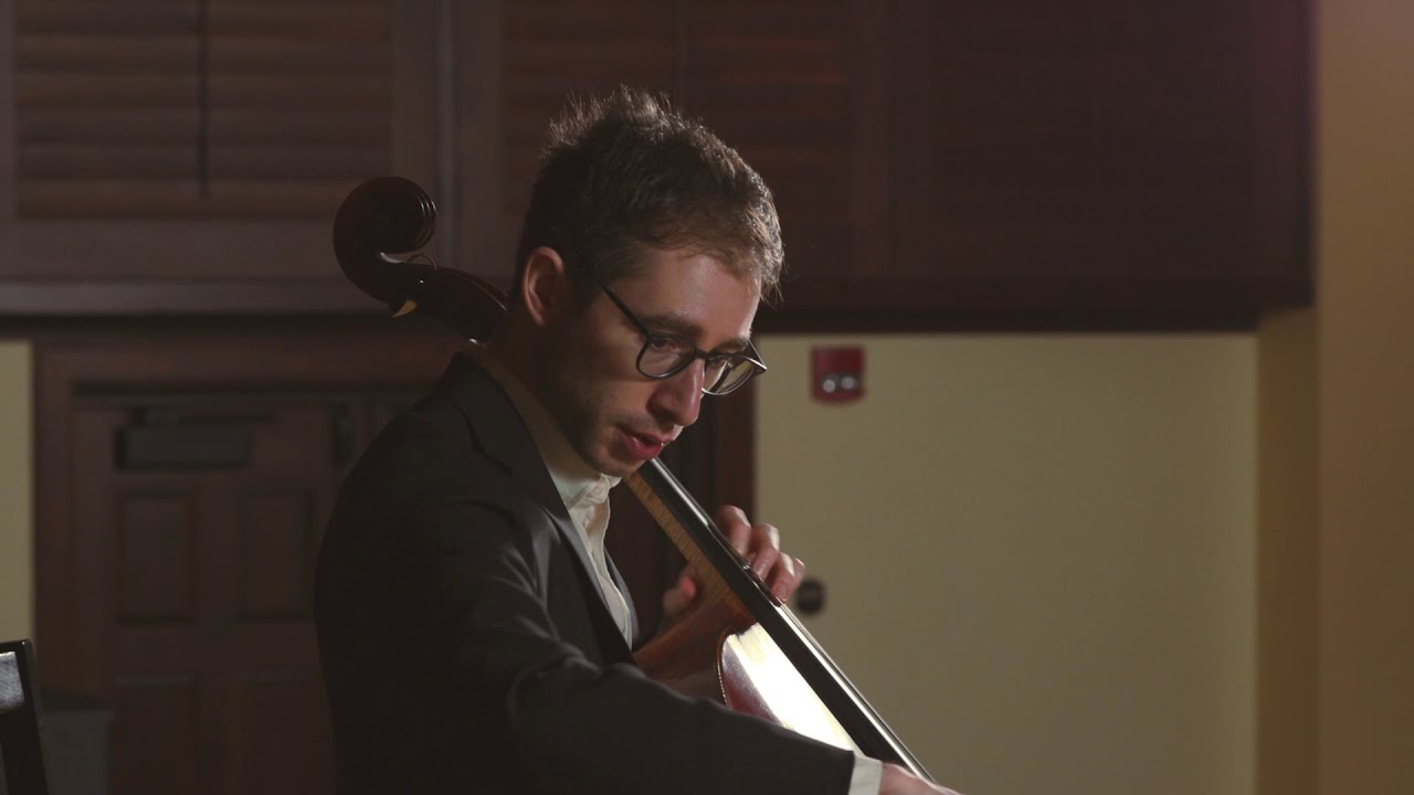 Vijay Gupta performing on Stage