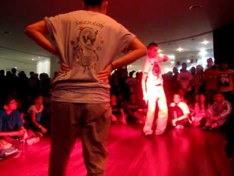 IBE 2010 Popping Battle - Cintia vs ??? (round of 16)
