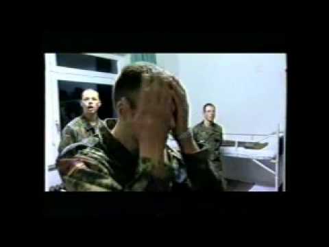 Feldtagebuch: Gucken die auch die Zeltbahn durch?