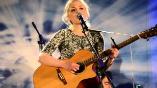 Emily Kinney - Expired Lover @ Walker Stalker Con San Francisco