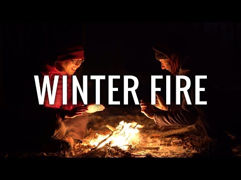 Starting a Fire in the Winter with Natural Tinder