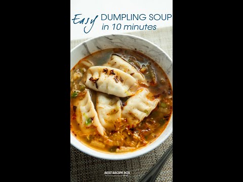 Make an Easy Dumpling Soup in 10 Minutes from Frozen Dumplings
