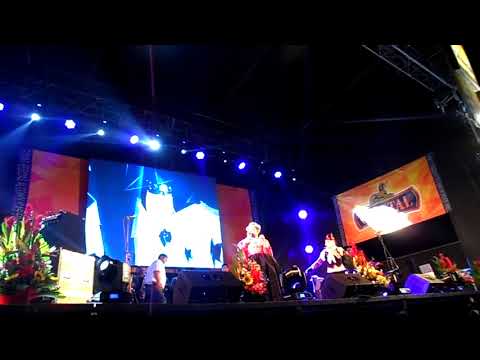 GABY SOLIS SOMBRERITO JAUJINO en el aniversario de KAREN RIQUES 2018