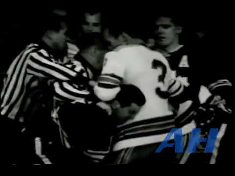 NHL Nov. 4, 1967 Mike Walton,TOR v Arnie Brown,NYR Toronto Maple Leafs New York Rangers