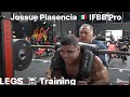 Jossue Plasencia (IFBB Pro from Mexico) - training LEGS!