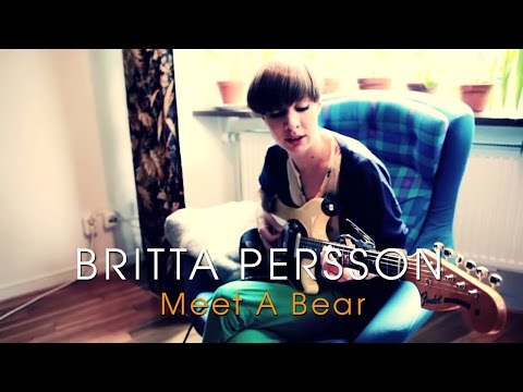 Britta Persson - Meet A Bear (Acoustic session by ILOVESWEDEN.NET)