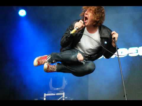 The Pigeon Detectives - Take Her Back - Lyrics