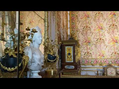 Marie Antoinette’s bedroom in Versailles, Paris