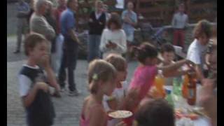 preview picture of video 'Piccoli Vigili del Fuoco Volontari di Saint Pierre. La festa 2008 - Parte 4 di 5'