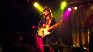 Best Coast - Bratty B