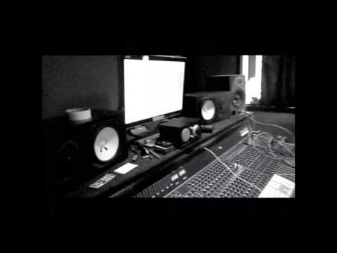 (128Kbps) The Funklovers Feat. Marc Evans - Love On The Dancefloor (Disco Sax Mix)