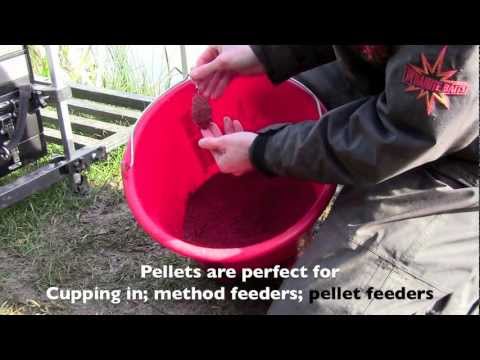 Preparing Swim Stim Red Krill Carp Pellets