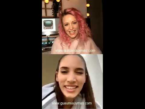 Alba Reig e India Martínez charlando desde sus casas y María Peláe al comienzo