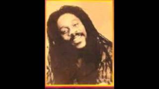 Niney The Observer - Travelling Man Dub (Dennis Brown)