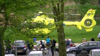 preview picture of video 'Trauma helikopter stijgt op leiderdorp 05-05-2012'