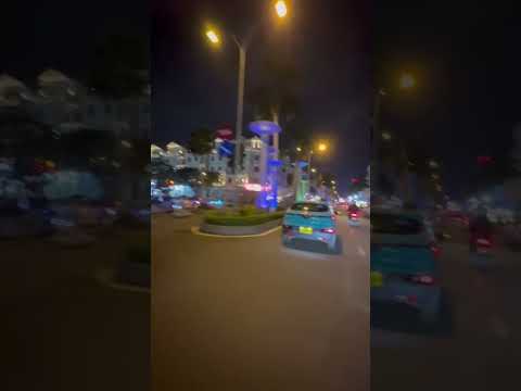 2025年9月30日 (ngày 30 tháng 9, 2025)