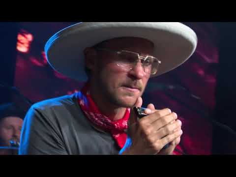 Carlos Johnson, HooDoo Band & Brass Company, “Out Of Control” - Blues na Świecie Festival