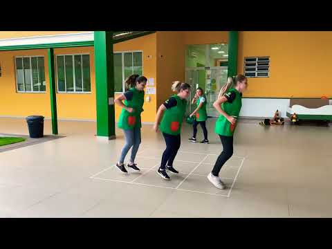 Brincadeira: Amarelinha africana