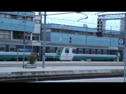 E402A+Invio Treno Notte (Firenze Rifredi 18/11/2012)