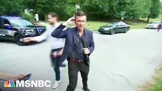 This is standing out in a scrum. | Vaughn Hillyard | MSNBC