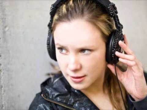 NIÑA DIOZ & MALVERDE - AVIONES.wmv