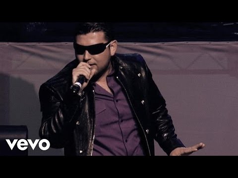 Roberto Tapia - El Animal (En Vivo Nokia Theater Los Angeles 2010)
