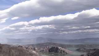 &#39;4-Billion-Year Old&#39; Mars Fly-Over Shows Water and Blue Skies | Video