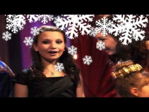 Nora Foss Al-Jabri (12) singing O Holy Night  (Kor-90)