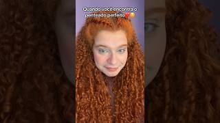 Quando você acha o penteado #colorir #art #papelaria #cacheada