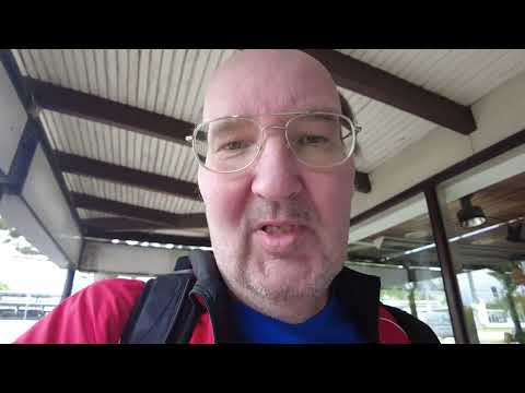 MongoTV_8974 - MIN GÅTUR - Del 6 - Cykler Til LIDL Køber Billig Cola og Saftevand