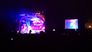 preview picture of video 'Minutos - Ricardo Arjona - Estadio Charrúa - Montevideo - Mayo 2012 (HD)'